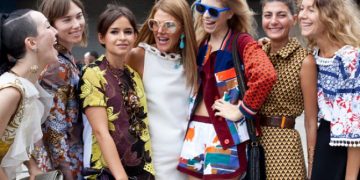 5 Best Explanations Why Is Fashion Important