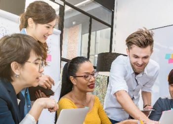 Fashion Marketing Internships: How It Is Like