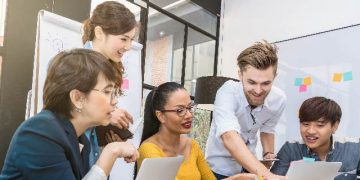 Fashion Marketing Internships: How It Is Like