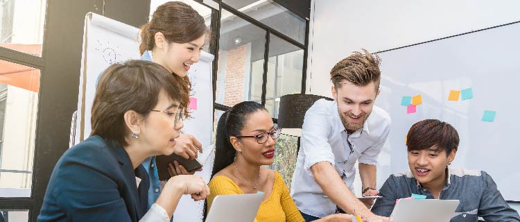 Fashion Marketing Internships: How It Is Like