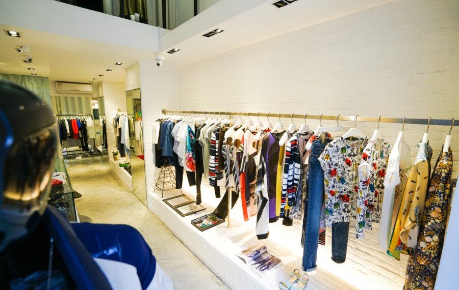 Dream Fashion Job: Beginning a web-based Fashion Boutique
