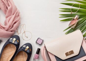 Chic and Sophisticated: Discover Iconic Bags and Luxury Fashion