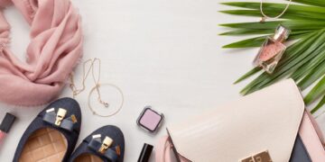 Chic and Sophisticated: Discover Iconic Bags and Luxury Fashion