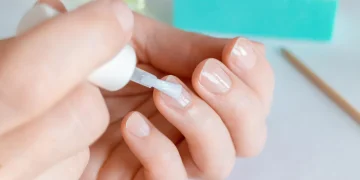 5 Best Base Coats To Protect Your Nails
