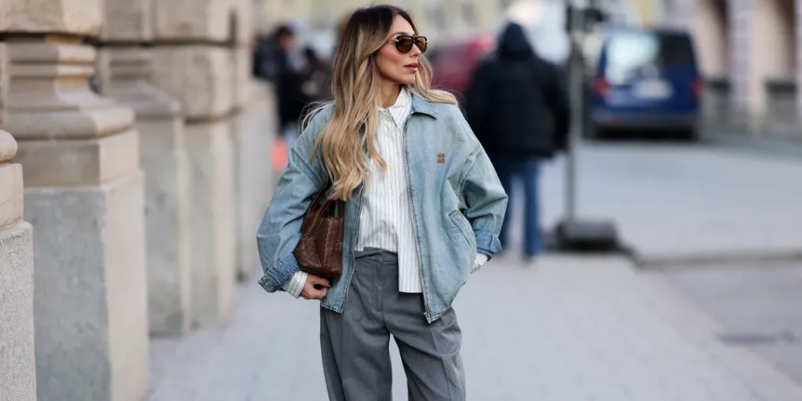 A Complete Guide to Blouses: Styles, Fits and Buying Tips